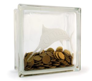 Glass block money box with Marlin etching