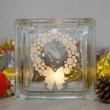 Christmas wreath candle holder